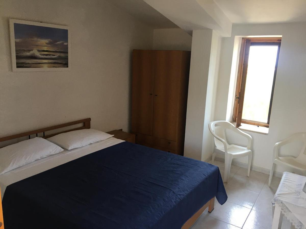 Casa Vacanza Maria Antonieta Marina di Camerota Exterior foto